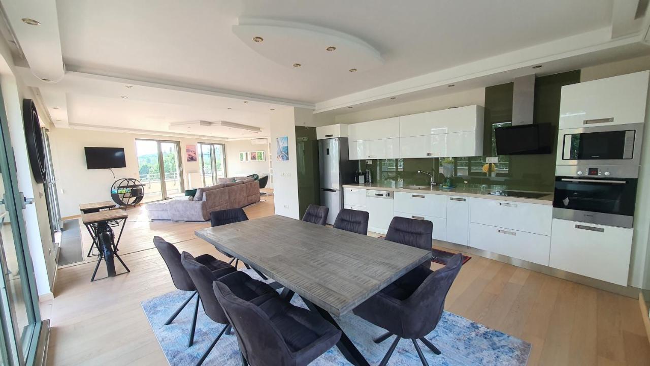 Silver Delux Apartman Balatonfured Exterior photo