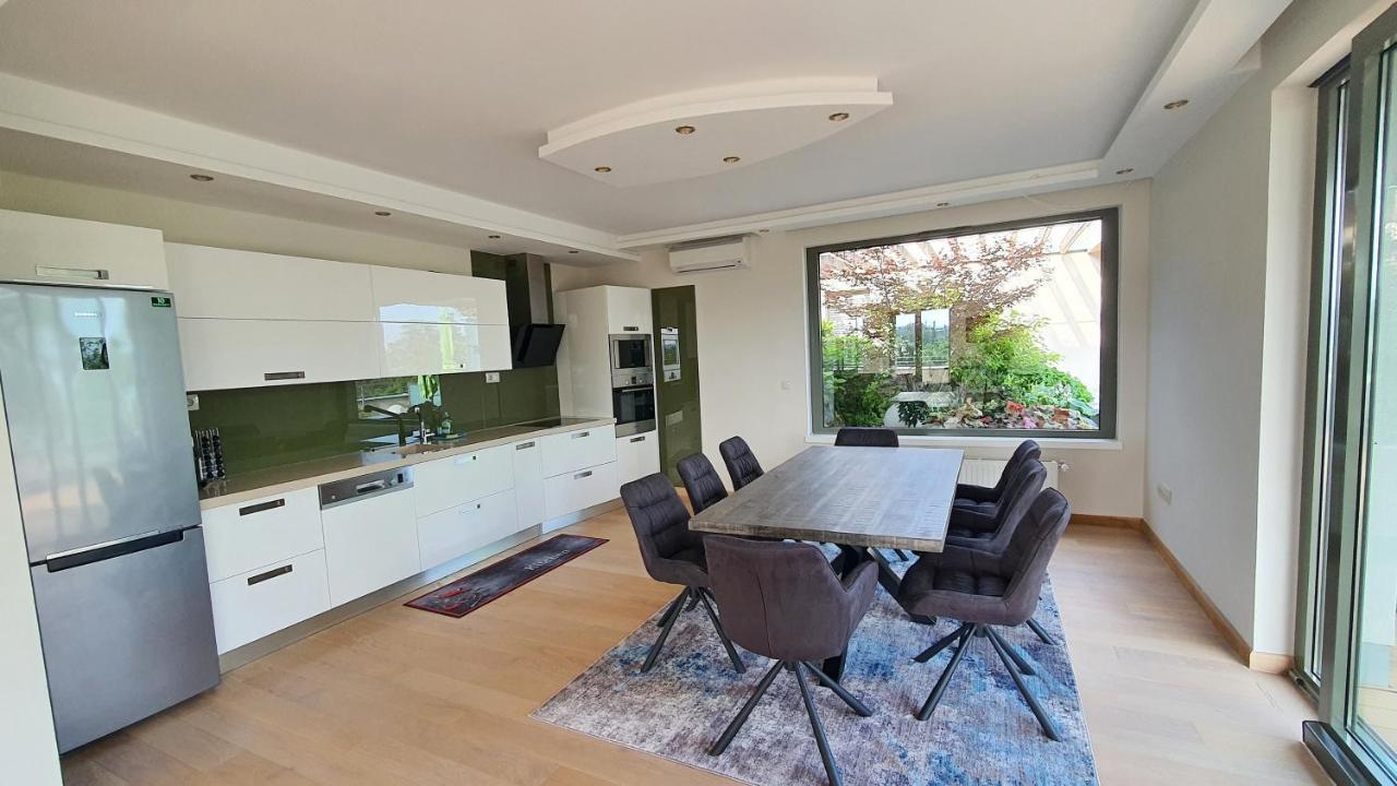 Silver Delux Apartman Balatonfured Exterior photo