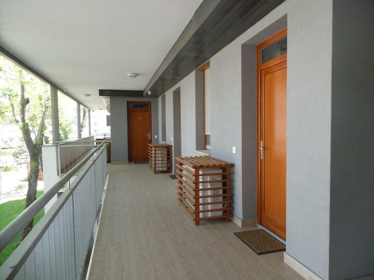 Silver Delux Apartman Balatonfured Exterior photo