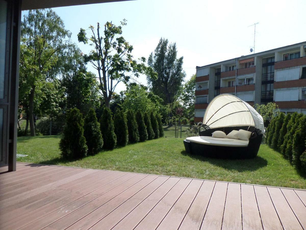 Silver Delux Apartman Balatonfured Exterior photo