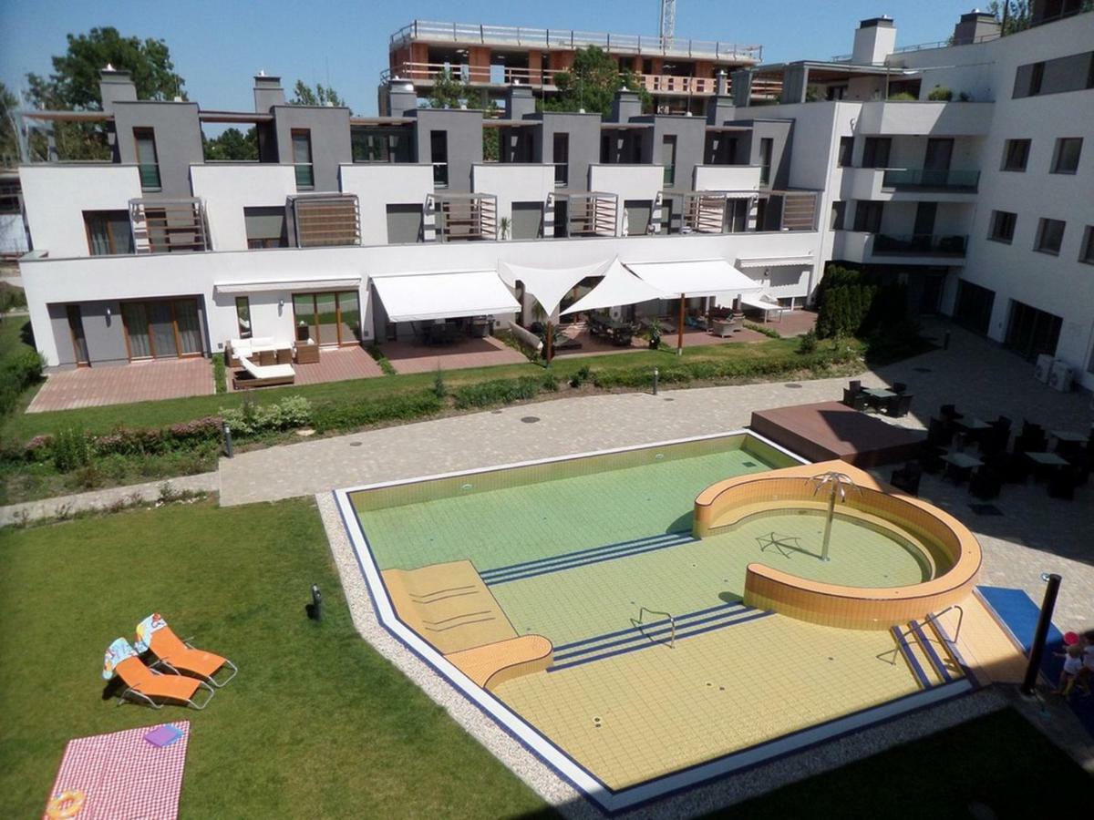 Silver Delux Apartman Balatonfured Exterior photo